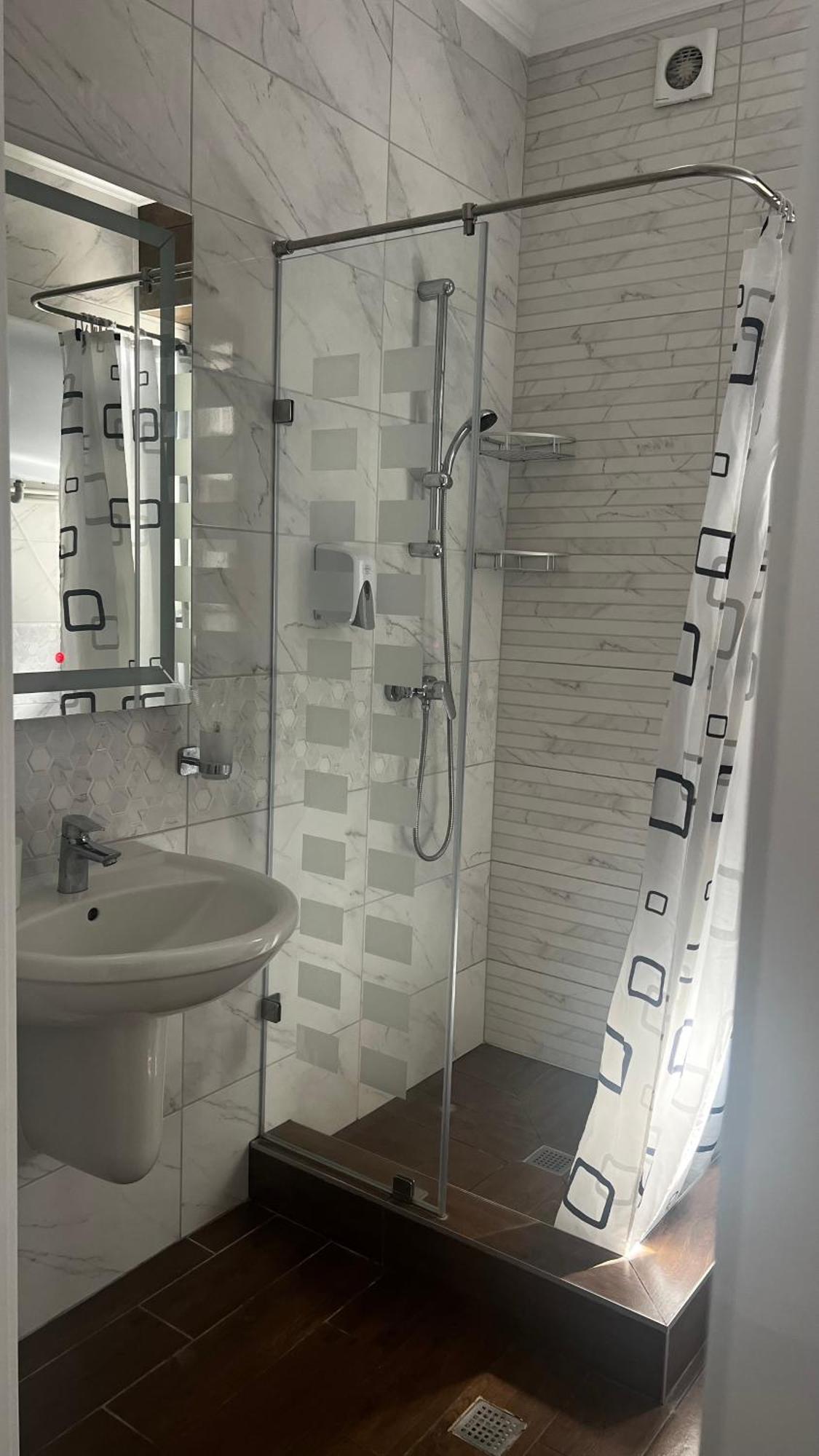 Aparthotel Карпати Кайзервальд Апарт Esterno foto