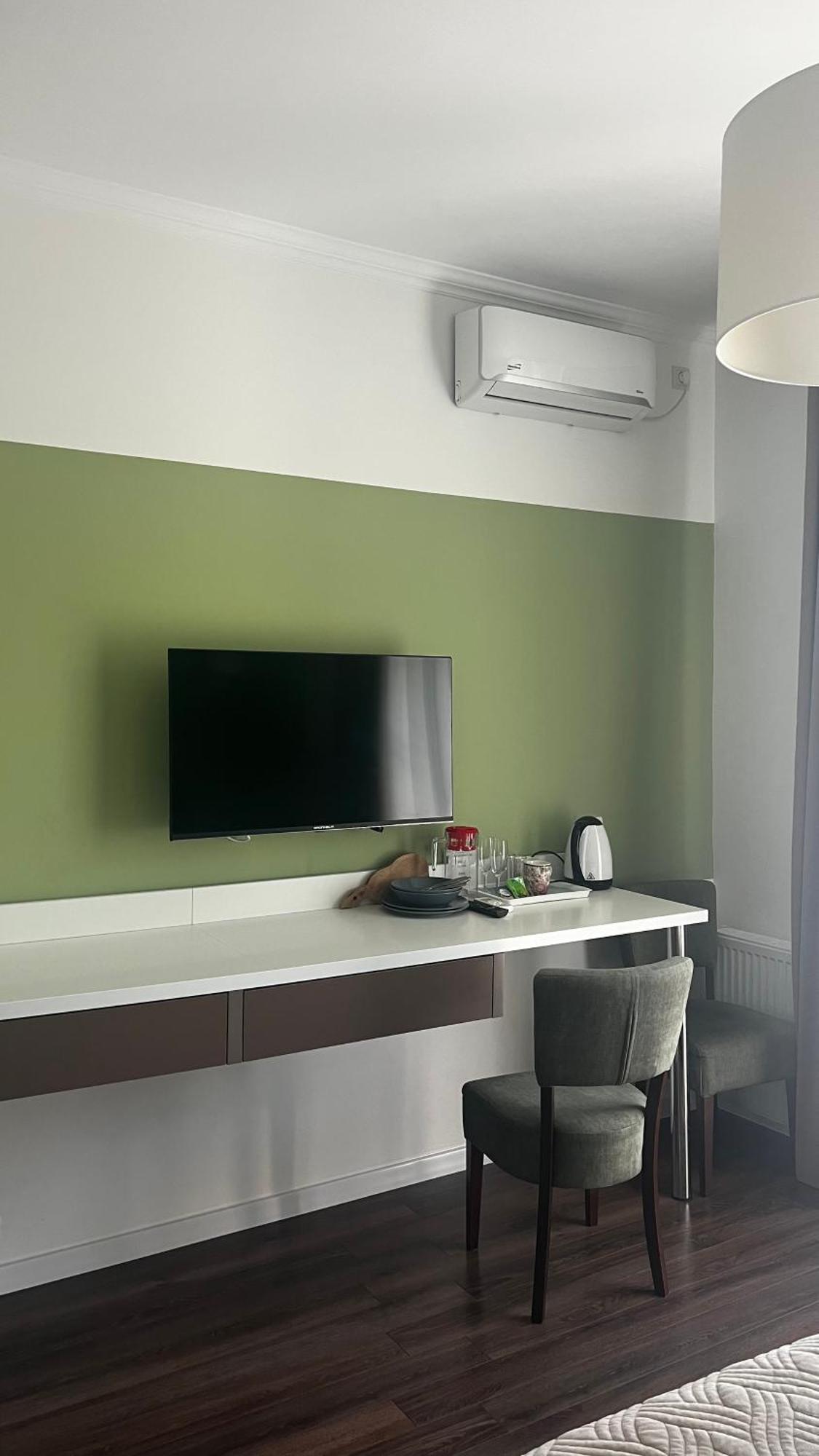 Aparthotel Карпати Кайзервальд Апарт Esterno foto